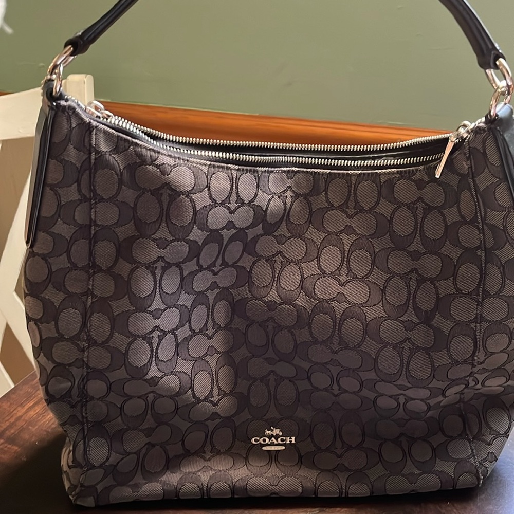 Coach Shoulder Bag